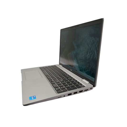 DELL LATITUDE 5520 – Core i5 11th GEN 2.60GHz 8GB RAM 256GB M2
