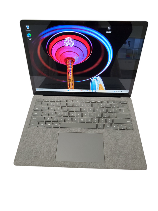 Microsoft Surface Laptop 3 – Intel Core i5 10th Gen 1.2GHz | 8GB RAM | 256GB SSD | 13.3 |Touchscreen